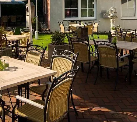 & Restaurant Elkemann آهاوس