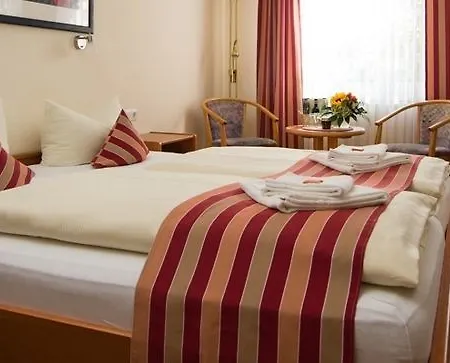 & Restaurant Elkemann 3*